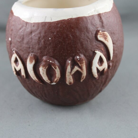 Vintage Tiki Mug - Trader Vic's Coconut Mug Hand Painted- Cermaic Mug - Picture 6 of 10